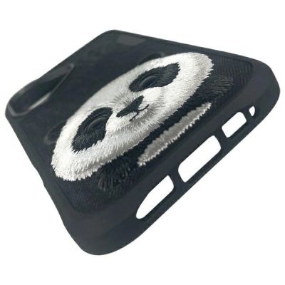 8. Nimmy Big Eyed Pet 2.0 Panda Hülle für iPhone 16 - Schwarz