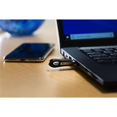 15. SanDisk iXpand GO SDIX60N-128G-GN6NE USB-Stick (128 GB; Lightning, USB 3.0; silber)