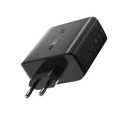 4. Acefast A94 GaN2 USB-A / 3x USB-C PD 100W Netzwerkladegerät - Schwarz