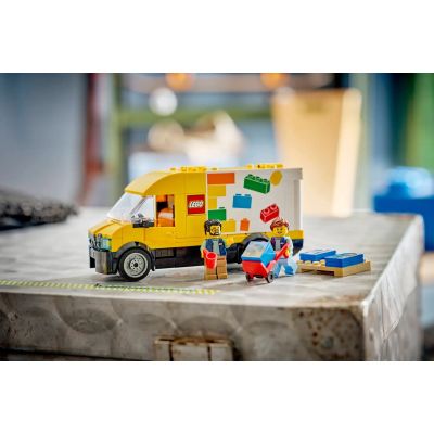 10. LEGO City 60500 LEGO LKW