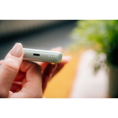 7. Verbatim Charge 'n' Go Lithium-Polymer-Akku (LiPo) 10000 mAh, kabellos aufladbar, Grün