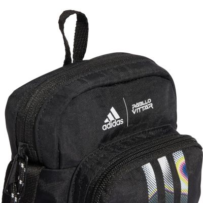 11. adidas Organizer Pride IZ5015 Beutel