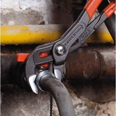 6. Knipex 87 01 150 Zange