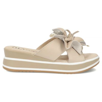 2. Damen-Keilsandalen aus Leder mit Blumenmuster, beige, Filippo DK7636