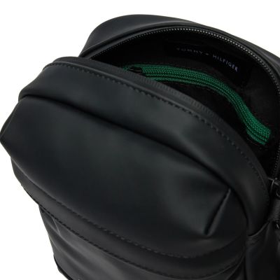 4. TOMMY HILFIGER Herrentasche TH Monotype PU Min