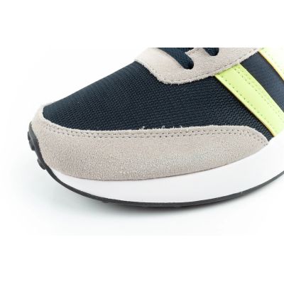 15. Adidas Run 70S Herren-Sneaker zum Laufen