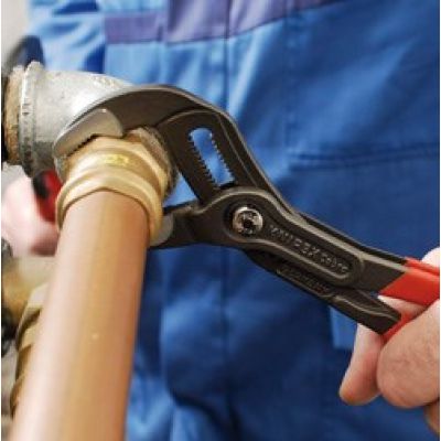 5. Knipex 87 01 150 Zange