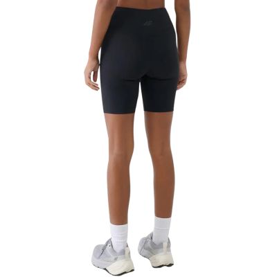 2. Damenshorts 4F FNK F085 Tiefschwarz 4FWSS26TFSTF085 20S