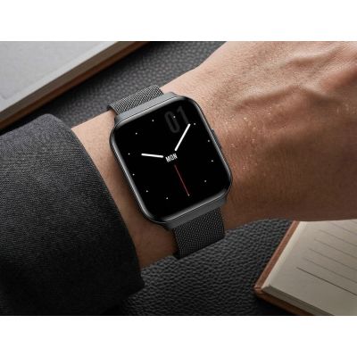 3. Smartwatch Gravity Schwarzes Armband + Armband GT44-5