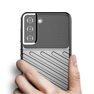 2. Thunder Case Flexibel Robuste Panzer Handyhülle TPU Schutzhülle für Samsung Galaxy S22+ (S22 Plus) schwarz