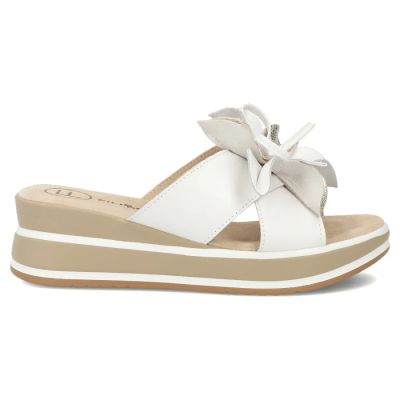 2. Weiße Keilsandalen aus Leder mit Blumenmuster, Modell Filippo DK7636