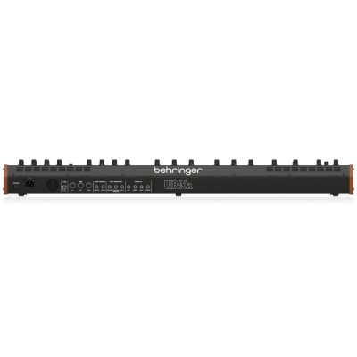 5. Behringer UB-Xa - analoger 16-stimmiger polyphoner Synthesizer