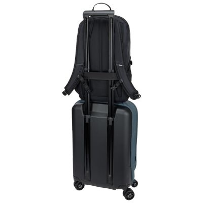 15. Thule EnRoute TEBP5116 – Schwarzer Rucksack, schwarzer Nylon-Reiserucksack