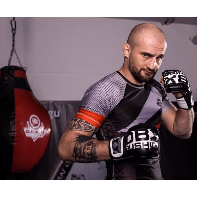 2. MMAM-Handschuhe - Harmony - Valor-Serie