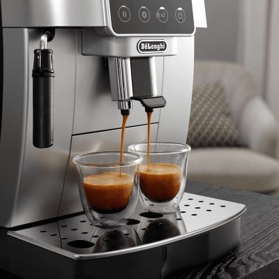 5. DeLonghi ECAM 220.30.SB Espressomaschine