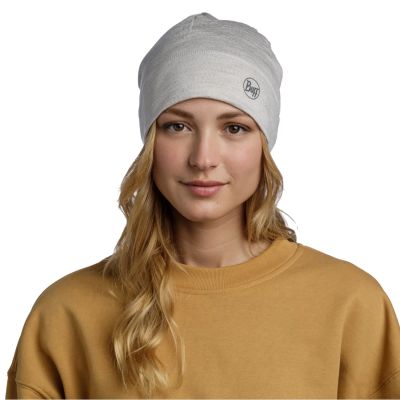 3. Buff Merino Lightweight Beanie Solid 1130130031000 