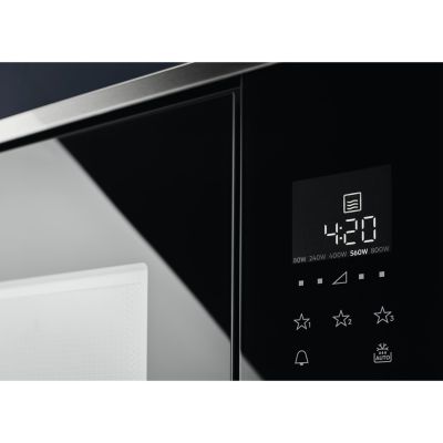 4. Electrolux LMS2203EMX Mikrowellenherd (700W; schwarz)