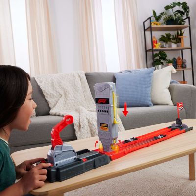 3. Hot Wheels City JKM88 Spielzeugauto