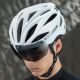 7. Rockbros Fahrradhelm mit Visier, abnehmbarer UV-Schutzbrille, Unisex – Schwarz/Braun