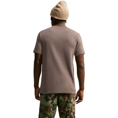 2. Herren-T-Shirt Nike Club Tee braun AR4997 274