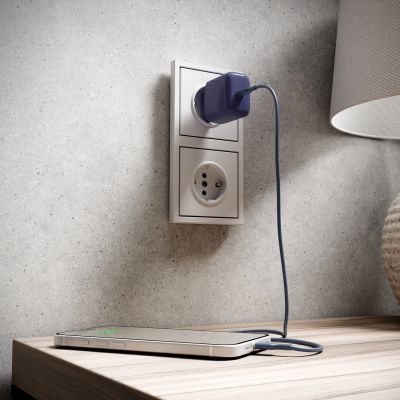 7. Puro Pro Lite 30W USB-C Wandladegerät – Grau