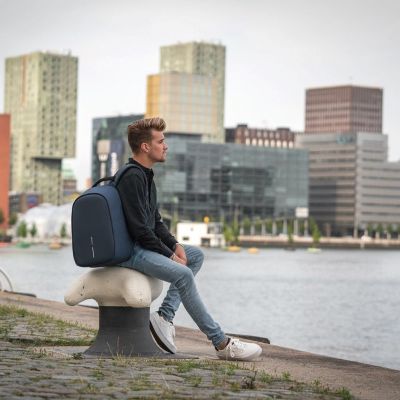 20. XD DESIGN Diebstahlsicherer Rucksack BOBBY HERO REGULAR, Marineblau, P/N: P705.295