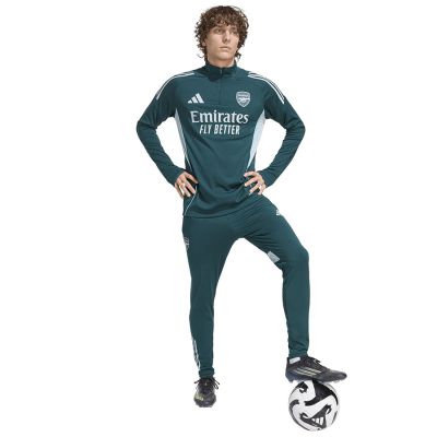 4. Adidas Arsenal London Trainingsshirt KB1830