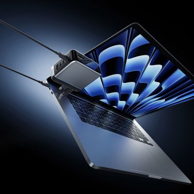 13. Cuktech AD1204U 120W Wandladegerät mit Display und USB-C-Kabel – Silber