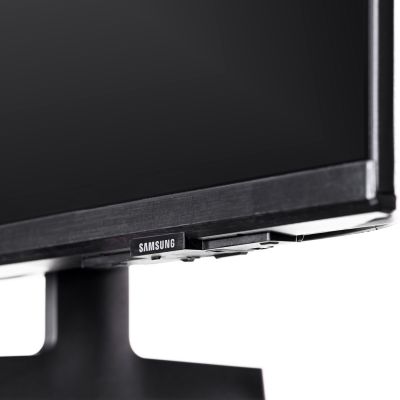 3. Samsung UE70U8072H LED-Fernseher 70 Zoll 4K Ultra HD Tizen Q-Symphony DVB-T2 Schwarz