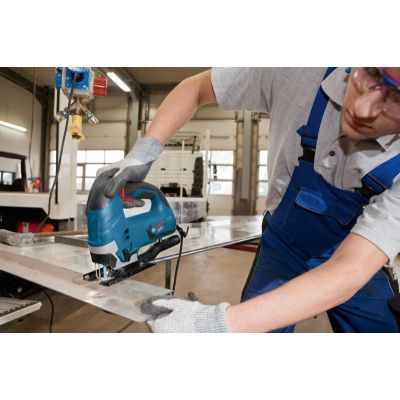 2. Bosch GST 90 BE Profi-Stichsäge, 3100 Hübe/min, 650 W, 2,6 kg
