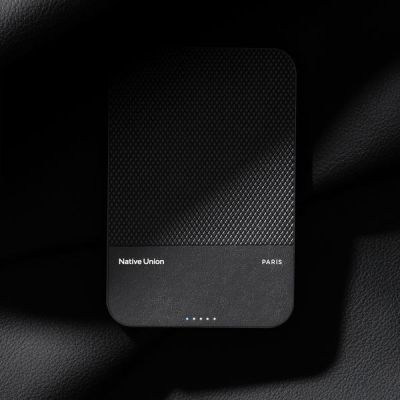 9. Native Union PB-5KMS-BLK-Q2 Powerbank 5000mAh mit kabelloser Ladefunktion, Schwarz