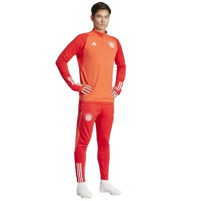10. Adidas FC Bayern Training Top M IQ0609 Sweatshirt