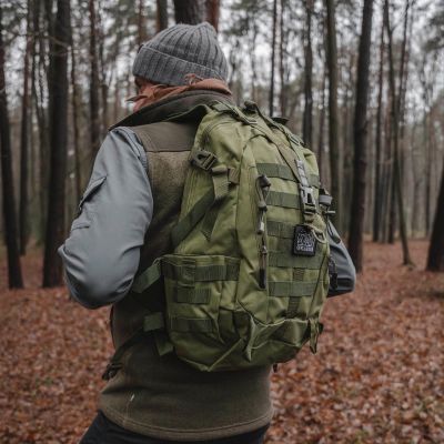 25. Offlander Survival Trekker 25L Rucksack OFF_CACC_34GN