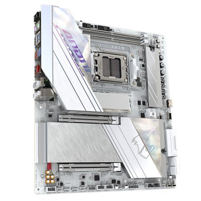 4. GIGABYTE X870 AORUS TACHYON ICE AMD X870 Sockel AM5 Extended ATX
