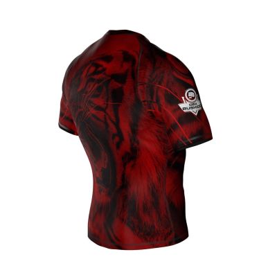 6. Das Kompressions-Rashguard-Shirt „Leone“ besteht aus DBX MORE DRY M-Material.