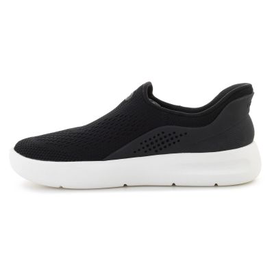 6. CROCS LOCALE EASE M SCHWARZ 211385-001