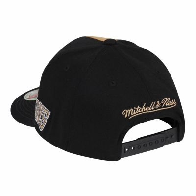 2. Mitchell & Ness NBA HWC Chicago Bulls 97 Champs Stretch Snapback Cap - HHSS1089-CBUYYPPPBLCK