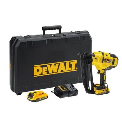 4. DeWALT DCN660D2-QW Nagler/Hefter