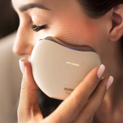 7. Neno Beauty Auri 5-in-1 Gesichts- und Halslifting-Massagegerät