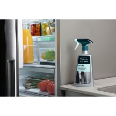 3. ELECTROLUX M3RCS301 Kühlschrankreiniger 500 ml
