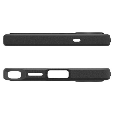 7. Spigen Rugged Armor Mag Hülle für Samsung Galaxy S25 Ultra - Schwarz
