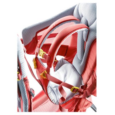 9. Deuter Kid Comfort Active SL Johannisbeere 3620021-5042