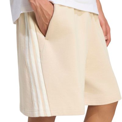 4. Adidas Adidas Kit 3-Streifen Herrenshorts beige KW2385