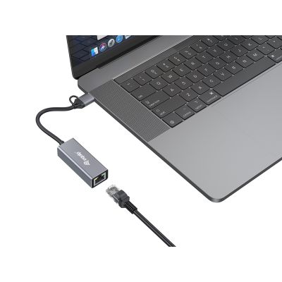 4. Rüsten Sie die Ethernet-Netzwerkkarte 133495 mit 2500 Mbit/s aus.