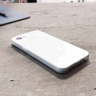 7. SBS Skinny Cover für iPhone 16e / 17e – Transparent