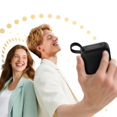 7. QCY SP2 IP67 Bluetooth-Lautsprecher mit RGB-Hintergrundbeleuchtung und Stereomodus – Schwarz