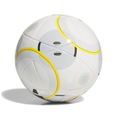 2. Adidas Real Madrid Mini-Heimball JN7358