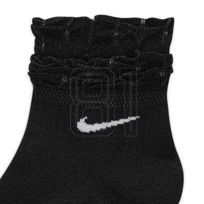 8. Nike Everyday Socken DH5485-010