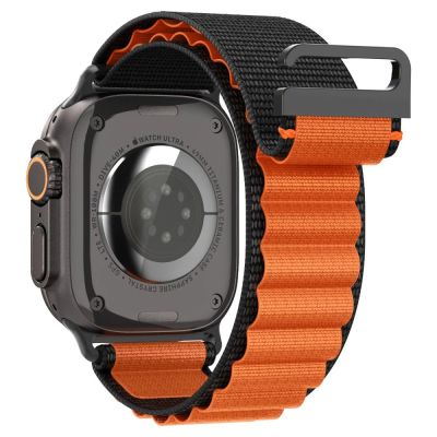3. Spigen WBF1 Armband für Apple Watch 44 / 45 / 46 / 49 mm - Schwarz und Orange