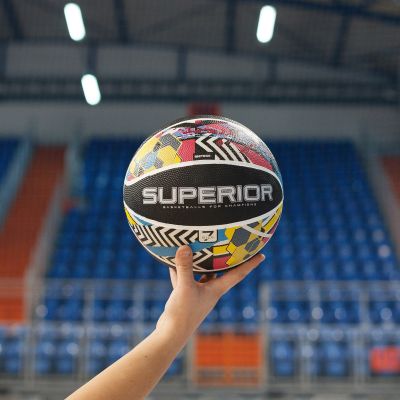 6. Meteor Superior Abstrakter Basketball